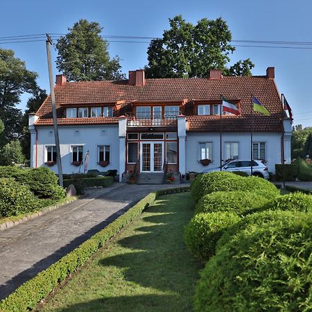 Asmonienes Sveciu Namai "Senoji Mokyklele" Hotel Smalininkai Exterior foto